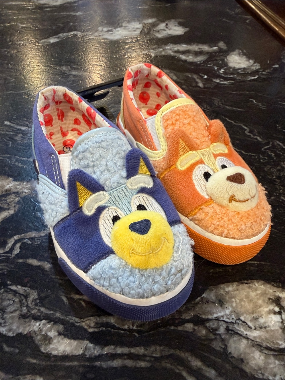 Kids Plush Bluey Slip-On Sneakers - Blue & Orange